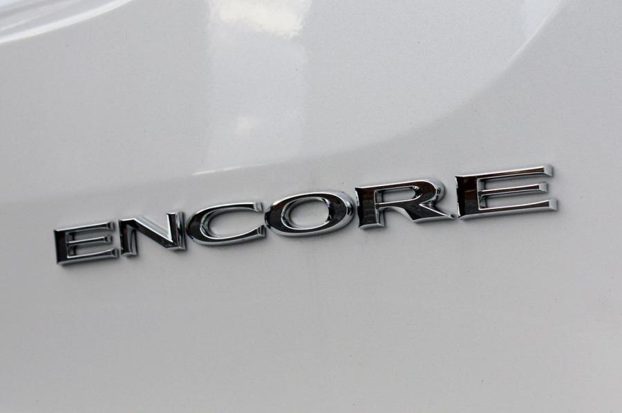  Buick Encore 2013 года  (фото 35 из 116)